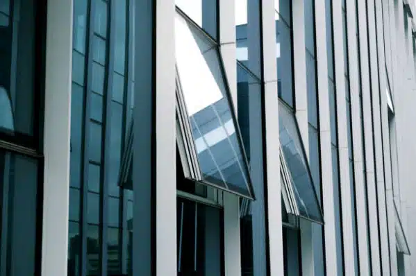 Curtain wall window opening
