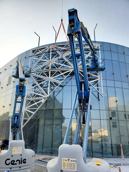 Suspended Metal Curtain Wall Construction Process