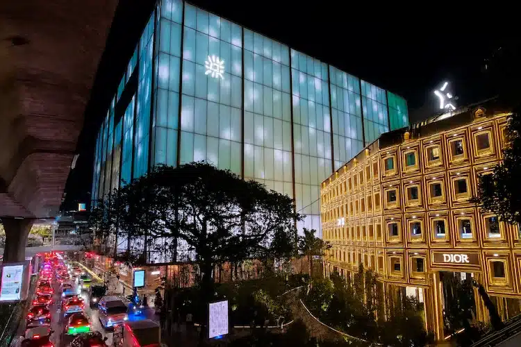 Christmas Façade and Curtain Wall Lighting in the Philippines