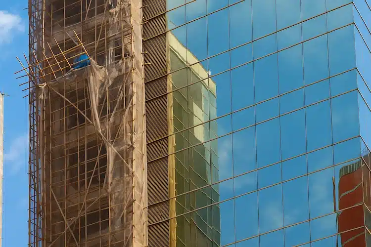 Curtain Wall Construction Safety in the U.S.