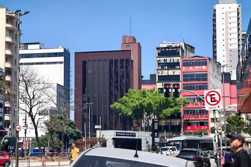 Observing Local Architecture and Market Insights