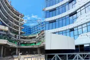 التحكم في التواء العوارض في مشاريع الجدران الستائرية الزجاجية المبنية بنظام الستيك