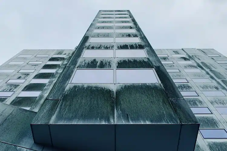Façade Performance in Humid Climate