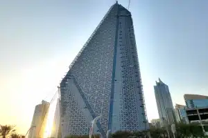 How to Choose the Right Curtain Wall Partner