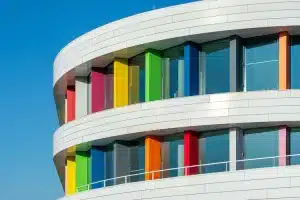 Solar Shading in Modern Glass Facades