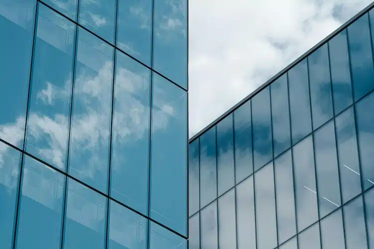 facade vs curtain wall